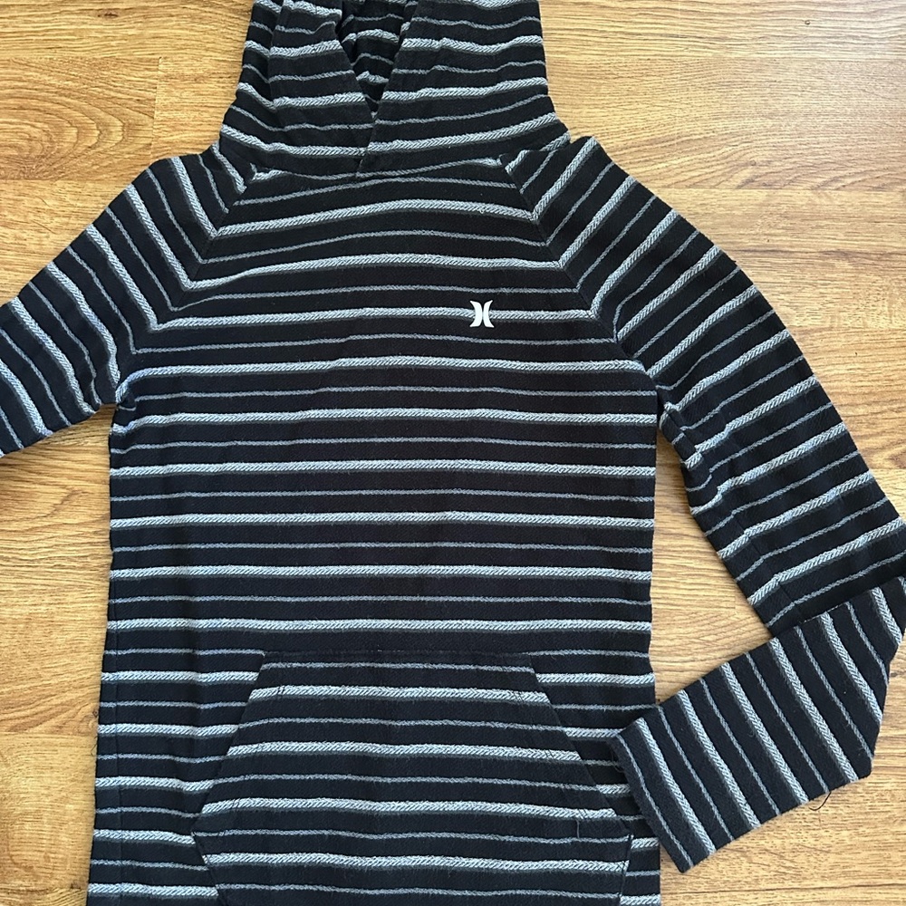 Boy’s Lot HURLEY & Volcom Size 8-10 Years - Picture 5 of 16